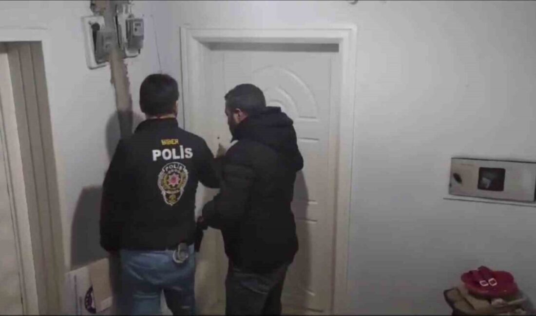 Diyarbakır merkezli 8 ilde gerçekleştirilen operasyonda 15 kişinin dolandırıcılık suçundan