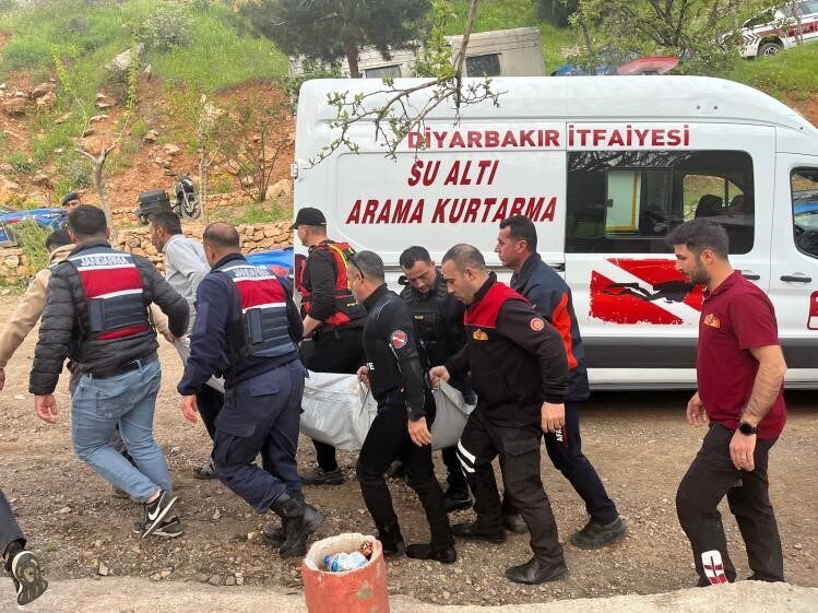 Diyarbakır’ın Çüngüş ilçesinde meydana gelen acı olayda, Fırat Nehri’nde bir