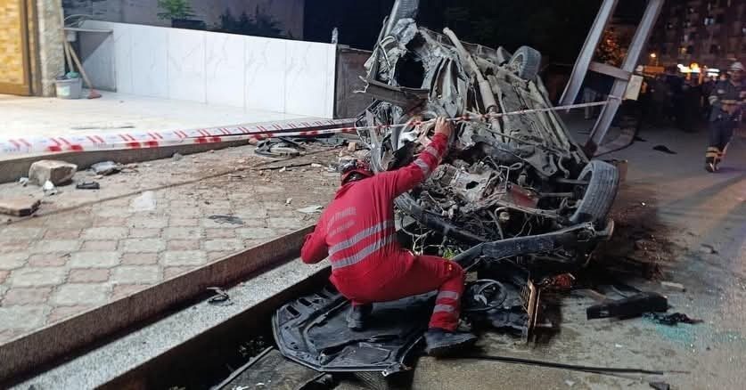 Hatay’ın Dörtyol ilçesine bağlı Altınçağ Mahallesi’nde meydana gelen trafik kazasında,