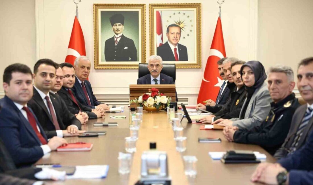 Düzce Valisi Mehmet Makas başkanlığında, eğitim ve güvenlik konularının ele