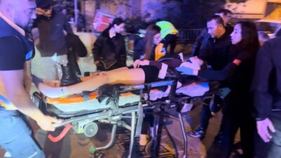 Edirne’de seyir halindeyken devrilen bir motosikletin arkasında bulunan genç bir