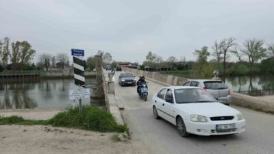 Edirne’deki tarihi köprülerde yaz aylarında artan trafik nedeniyle, 17 Nisan