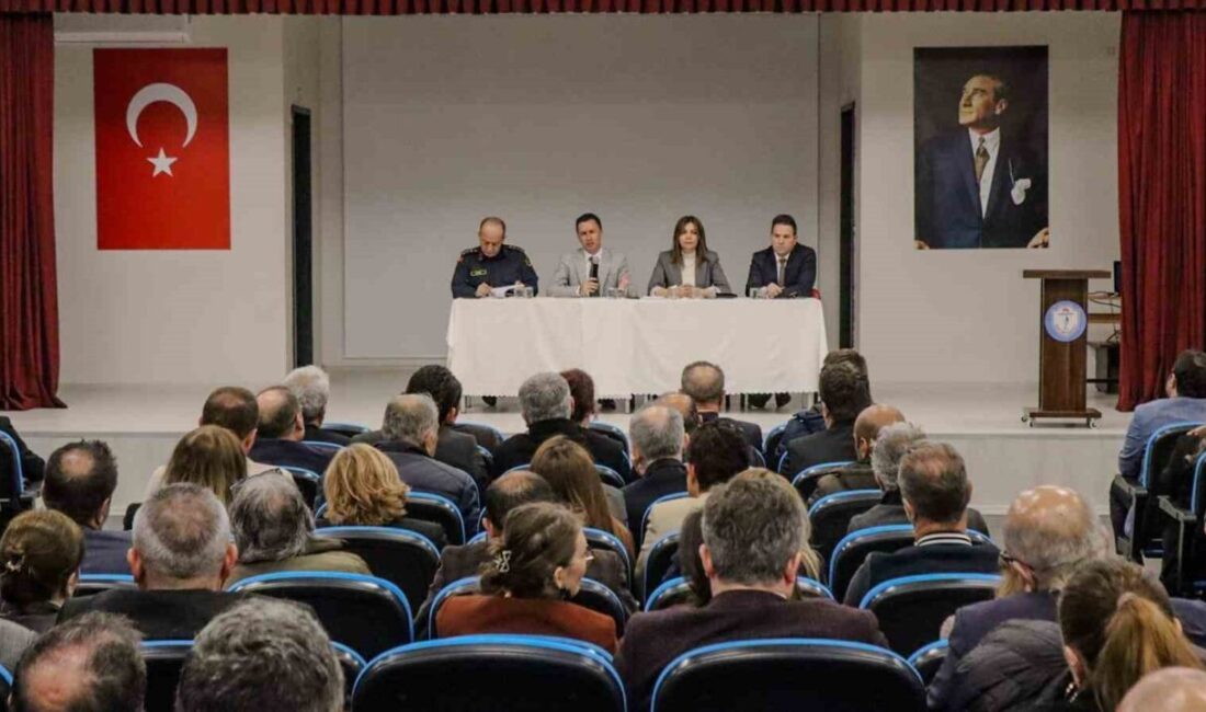 Çanakkale’de, okullarda güvenli eğitim ortamlarının sağlanması amacıyla yürütülen çalışmalar ve