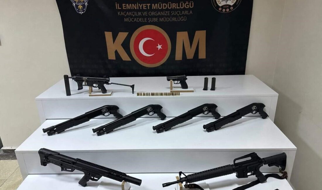 Elazığ’da polis ekipleri tarafından gerçekleştirilen operasyonda, 8 adet ruhsatsız silah