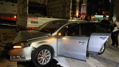 Elazığ’da meydana gelen trafik kazasında, pikap ile otomobilin çarpışması sonucu