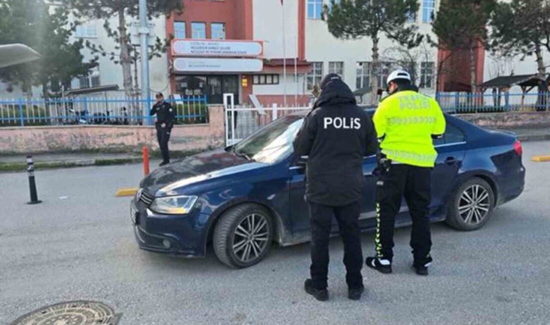 Erzincan Emniyet Müdürlüğü, “Güvenli Okul Uygulamaları” kapsamında geniş çaplı denetimler