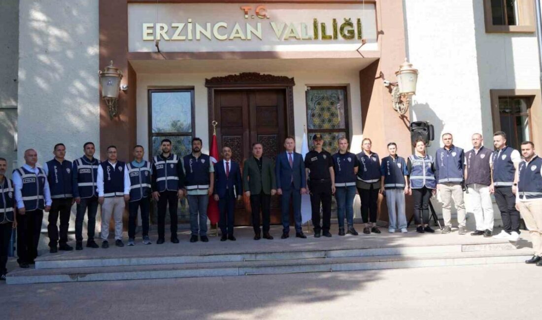 Erzincan’da, polislerin okullarda görevlendirildiği “Okul Polisleri Projesi” 2024 Eylül ayından