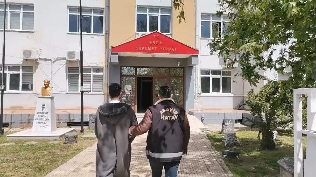 Hatay’ın Erzin ilçesinde, mahkumiyeti kesinleşmiş olan S.B. isimli şahıs yakalandı.