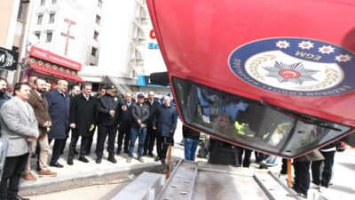 Erzurum’da trafik güvenliği hakkında farkındalık yaratmak amacıyla faaliyete geçirilen emniyet