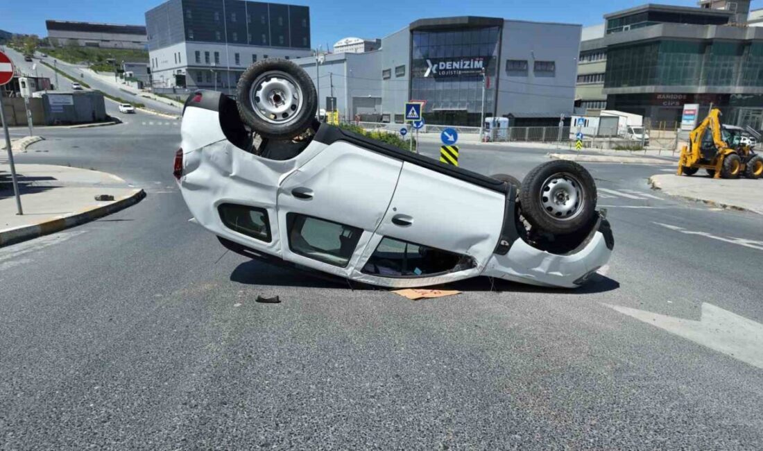 Esenyurt ilçesinde iddiaya göre aşırı hızla seyreden bir sürücü, çarptığı