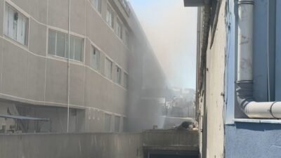 Esenyurt’ta bulunan bir tekstil fabrikasında meydana gelen yangın, korku dolu