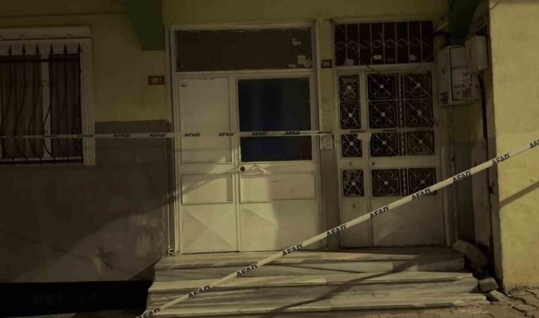 Esenyurt’ta bir ailenin kendi imkanlarıyla evde ilaçlama yapması sonucu 7