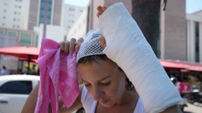 Antalya’da yaşanan olayda, Ukrayna kökenli Türk vatandaşı bir kadının, uzaklaştırma