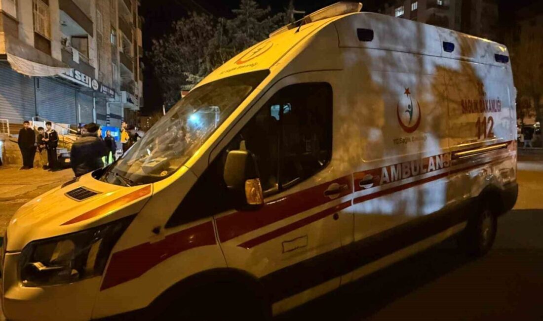 Diyarbakır’ın Bağlar ilçesinde bir adam, eşini ve kızını silahla yaraladıktan