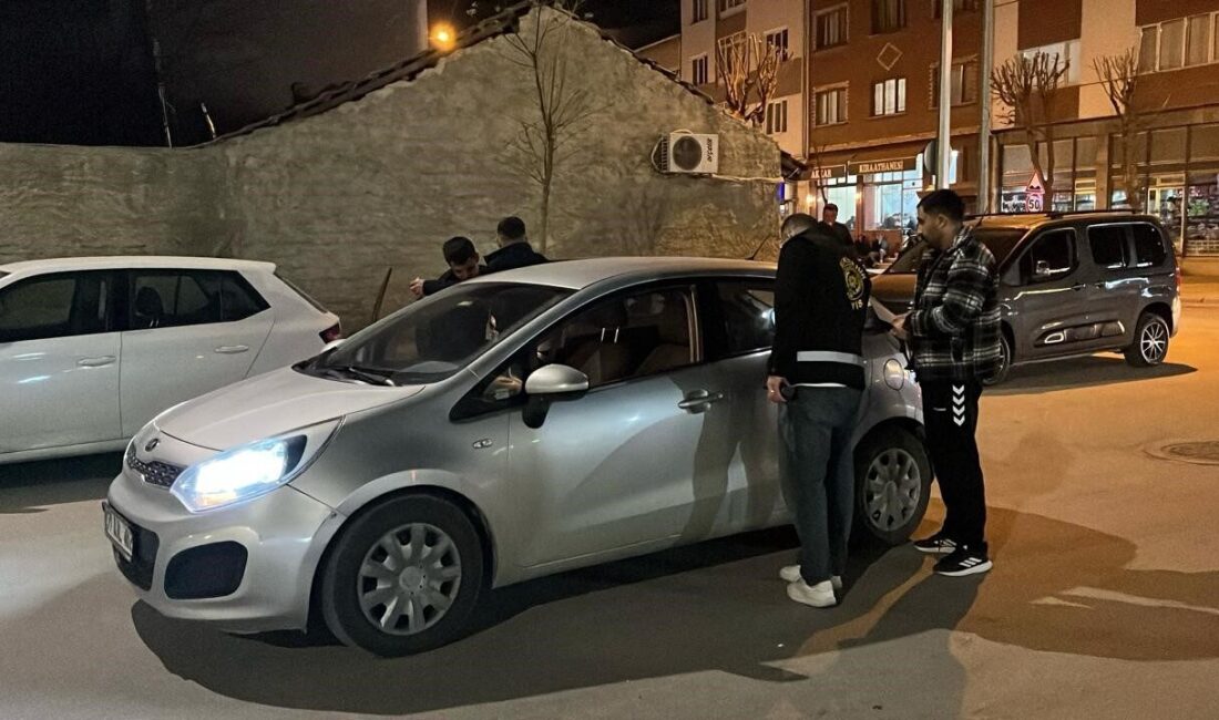 Eskişehir’de emniyet güçleri tarafından gerçekleştirilen asayiş ve trafik denetiminde 329