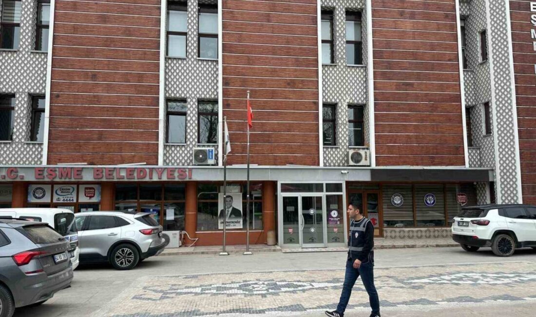 Eşme Belediyesine yönelik ‘irtikap’ soruşturması çerçevesinde Belediye Başkanı Yılmaz Tozan,