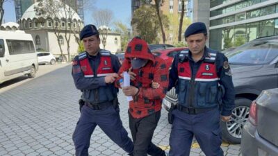 Samsun ilinde jandarma ekipleri tarafından esrarla yakalanan bir kişi, yapılan