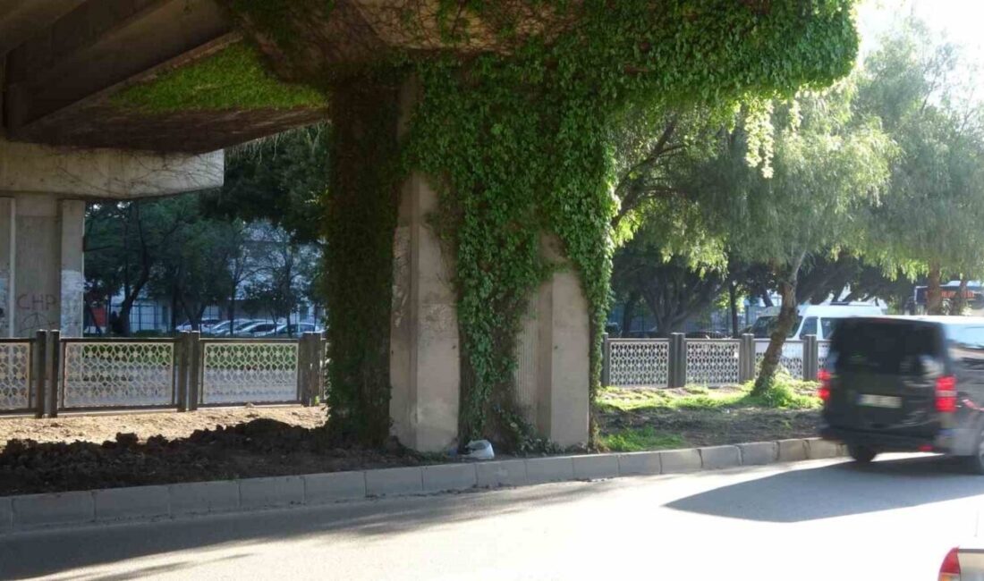 Adana’da bir motosiklet kazasında, yolcu konumundaki 16 yaşındaki bir kızın