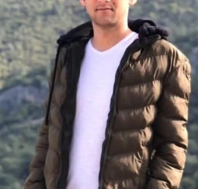 Muğla’nın Fethiye ilçesinde tek taraflı bir trafik kazasında ağır yaralanan