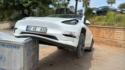 Gazipaşa ilçesinde meydana gelen trafik kazasında 3 kişi yaralandı. Kaza,