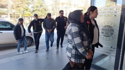 Afyonkarahisar’da bir komşuluk anlaşmazlığı nedeniyle çıkan gürültülü halı çırpma meselesi