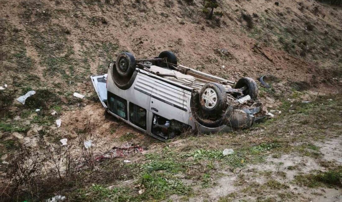 Kırıkkale’de meydana gelen trafik kazasında, aynı aileden dört kişi yaralandı.