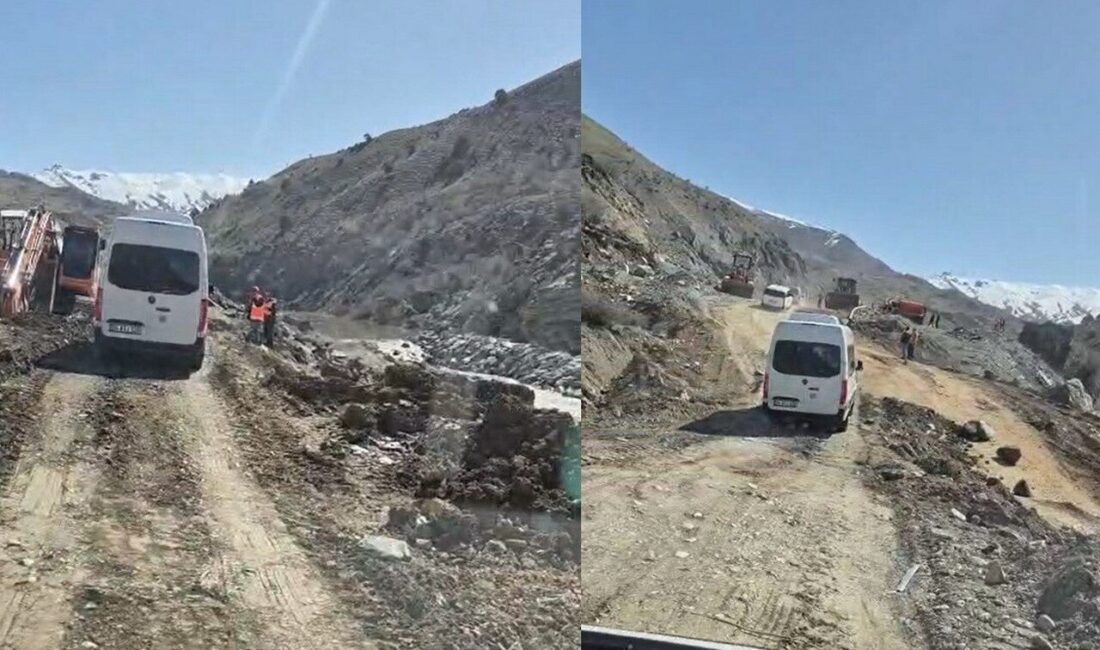 Hakkari-Van karayolunda meydana gelen heyelan sonrası yolun tek şeritten trafiğe