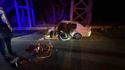 Hatay’da meydana gelen trafik kazasında, bir otomobil ile hafif ticari