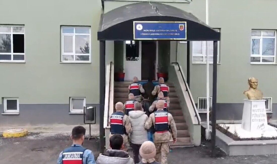 İçişleri Bakanlığı tarafından yapılan operasyonlar neticesinde, 83 şüpheli hakkında 4