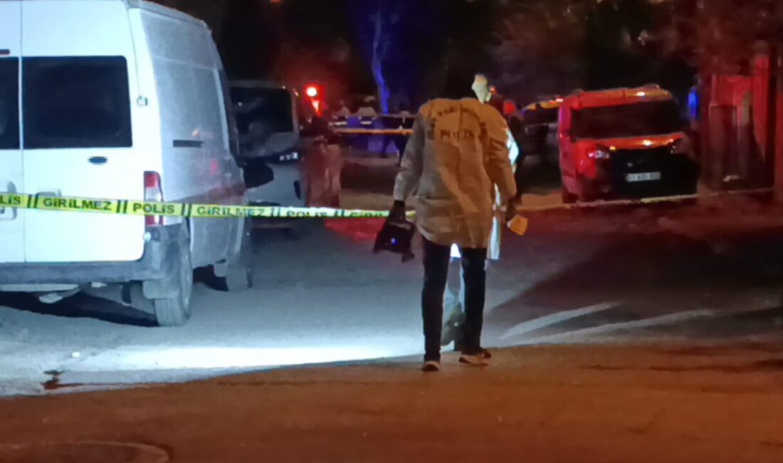 Kahramanmaraş’ta, Yahya Kemal Mahallesi’nde iki aile arasında meydana gelen silahlı