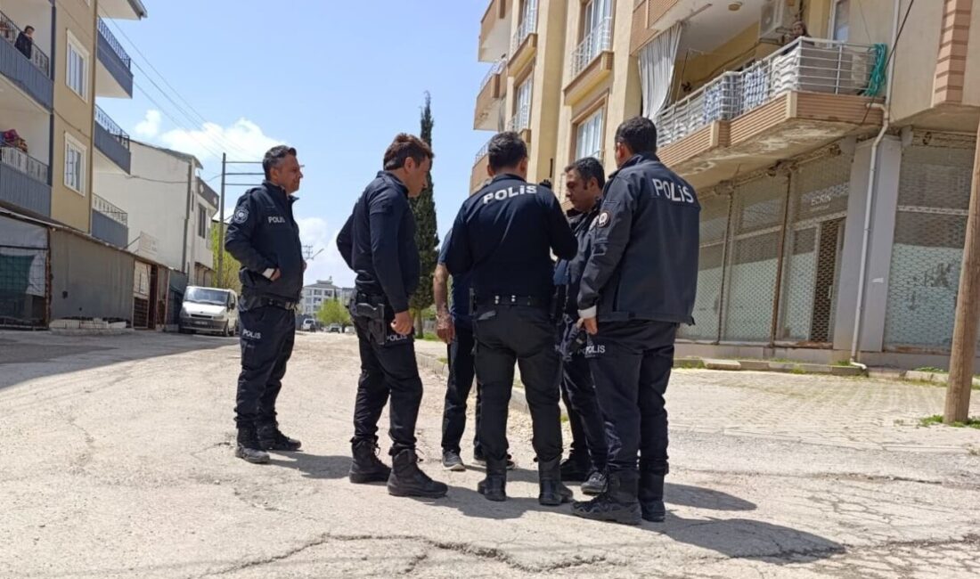 Adıyaman’da, polis ekiplerinin iki grup arasındaki kavgaya müdahale ettiği bildirildi.