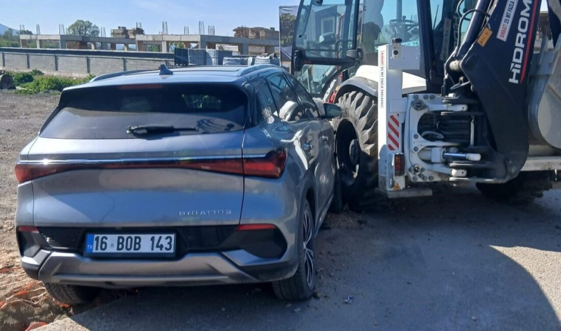Bursa’nın İnegöl ilçesinde meydana gelen bir kazada, kontrolü kaybeden bir