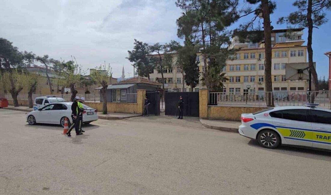 Şanlıurfa ve Kahramanmaraş’taki okul saldırılarının ardından, Gaziantep’in İslahiye ilçesinde de