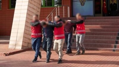 Isparta’da gerçekleştirilen polis operasyonlarında, çeşitli suçlardan hüküm giymiş 2 kişi