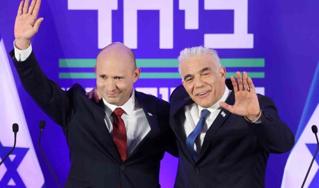 Eski İsrail Başbakanları Naftali Bennett ve Yair Lapid, Binyamin Netanyahu’ya