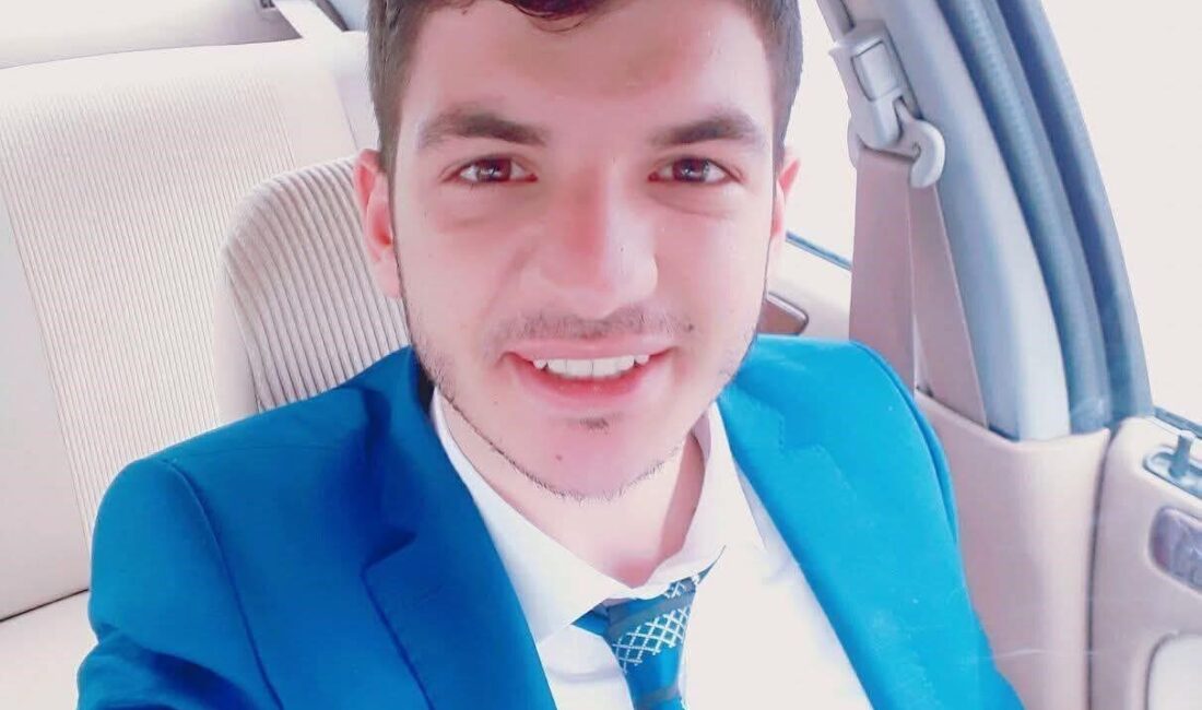 İzmir’in Buca ilçesinde meydana gelen trafik kazasında, motosiklet sürücüsü bariyerlere