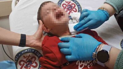 İddialara göre, İzmir’in Karabağlar ilçesinde bir parkta oyun oynayan 2
