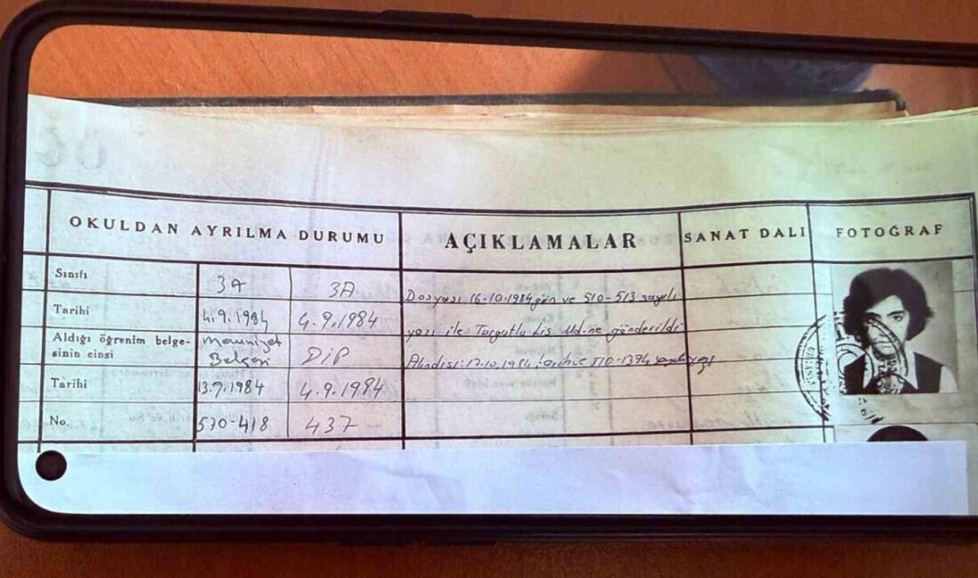 Manisa’nın Turgutlu ilçesinden olan ve Kahramanmaraş’ta hayatını kaybeden öğretmen Ayla