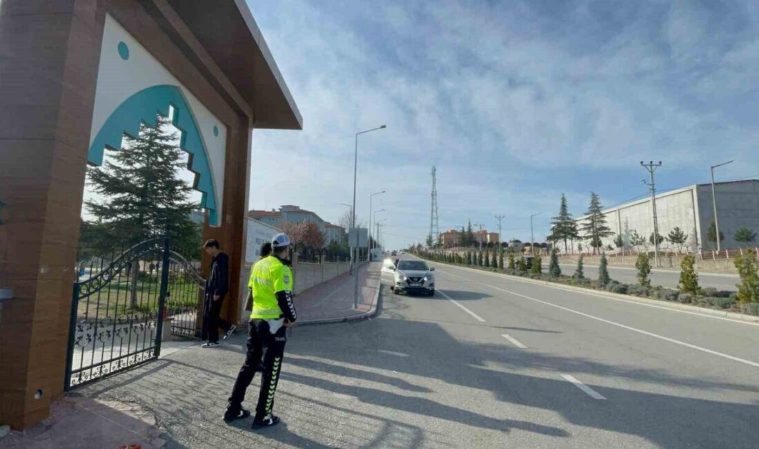Karaman ilinde emniyet güçleri, okul önlerinde güvenlik önlemleri aldı. Şanlıurfa