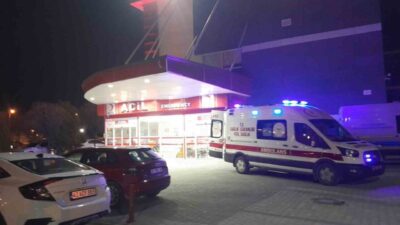 Konya’nın Karapınar ilçesinde meydana gelen trafik kazasında 4 kişi yaralandı.