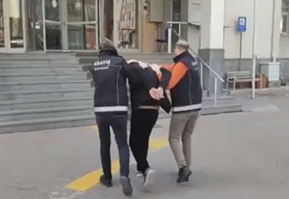 Kayseri’de polis ekipleri tarafından gerçekleştirilen operasyonda, daha önce ‘kasten öldürme’