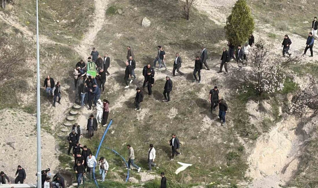 Melikgazi ilçesinde ailesi tarafından kayıp olarak bildirilen 18 yaşındaki genç,