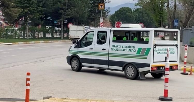 Isparta’da kaybolan lise öğrencisi 16 yaşındaki Feyza Keskin, dün akşam