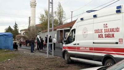 Kayseri’nin Kocasinan ilçesinde akrabalar arasında çıkan bir kavgada 2 kişi