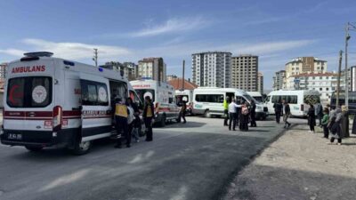 Kocasinan ilçesinde meydana gelen trafik kazasında, öğrenci servisi ile rehabilitasyon
