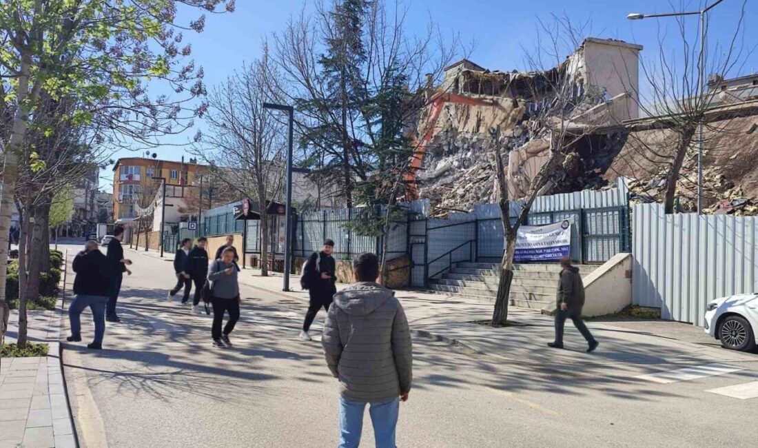 Keşan ilçesine bağlı Edirne’de, yıkım talimatlarına uymayan bir firma hakkında