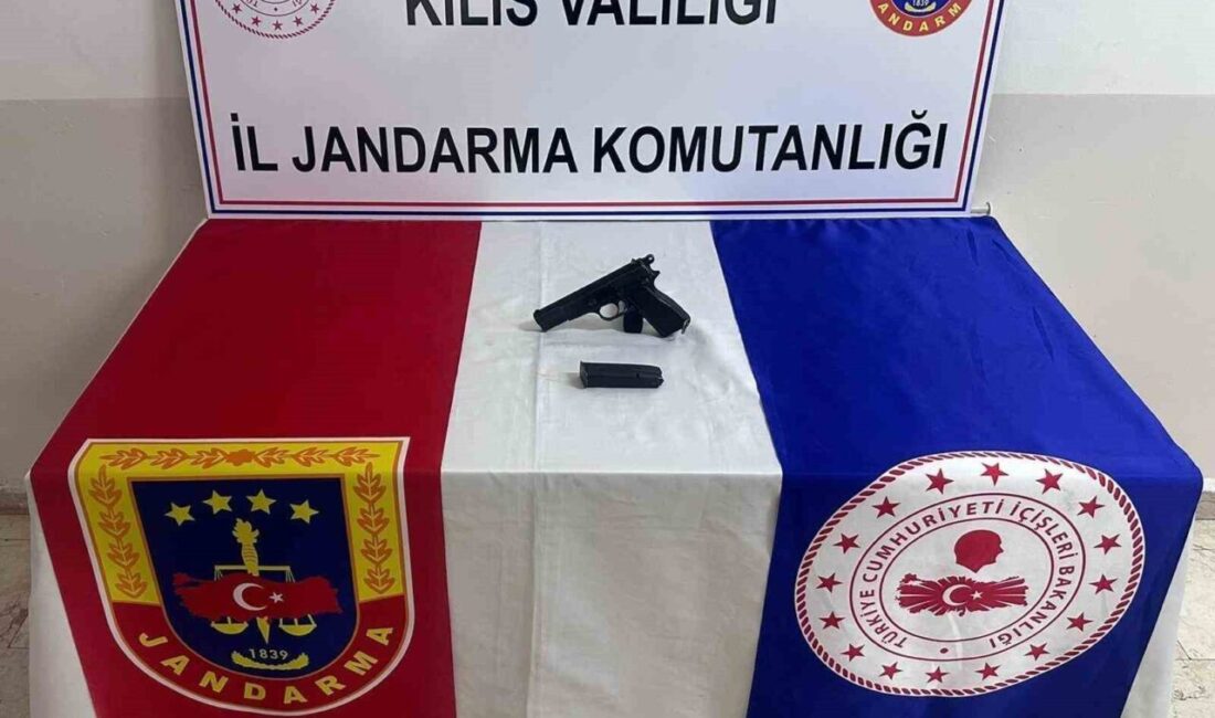 Kilis’te Jandarma ekipleri tarafından gerçekleştirilen operasyonda tarihi öneme sahip objeler