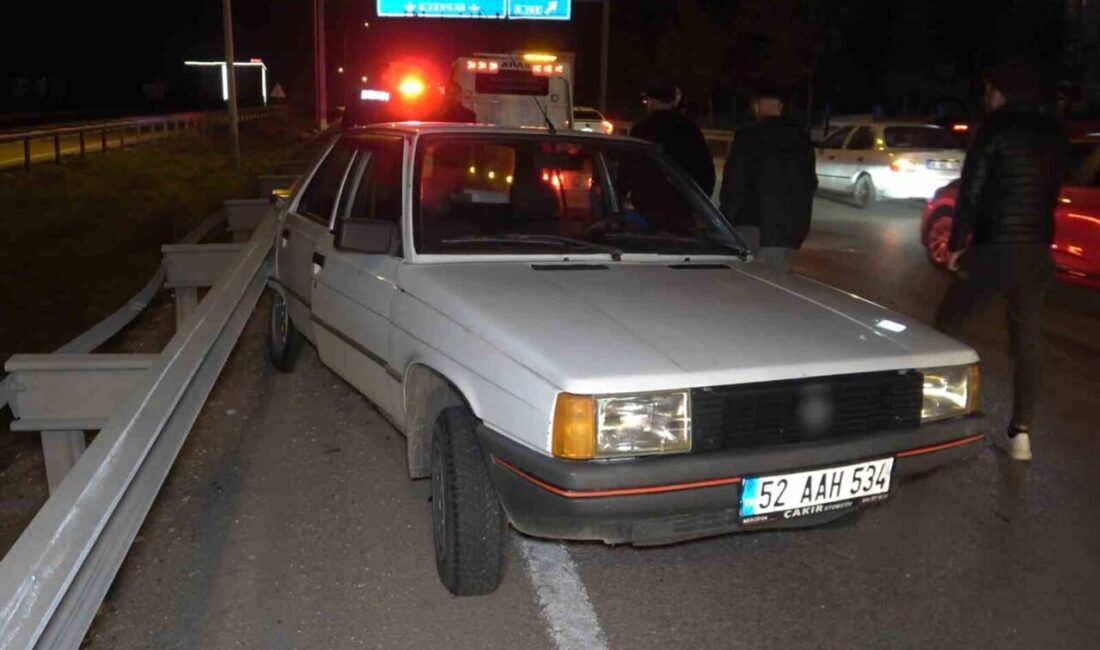 Kırıkkale’de meydana gelen trafik kazasında bir tır ile bir otomobilin