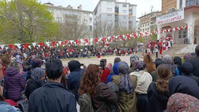 Kırşehir’de 23 Nisan Ulusal Egemenlik ve Çocuk Bayramı büyük bir