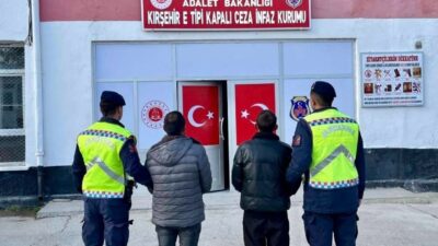 Kırşehir’de yapılan jandarma operasyonunda uyuşturucu madde ticareti yaptığı tespit edilen